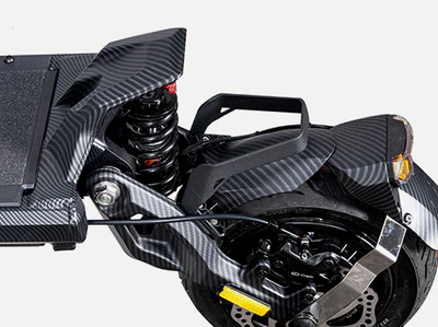 קורקינט חשמלי 60V 26A דגם NAMI KLIMA CARBON GLOSS 2026 3 קורקינט חשמלי 60V 26A דגם NAMI KLIMA CARBON GLOSS 2026 – תמונה 3